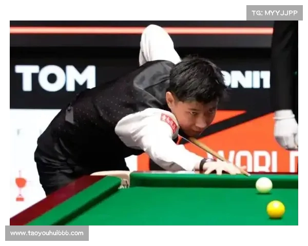 激战斯诺克世锦赛半决赛 赵心童与奥沙利文战成平局精彩纷呈 激战斯诺克世锦赛半决赛 赵心童与奥沙利文战成平局精彩纷呈